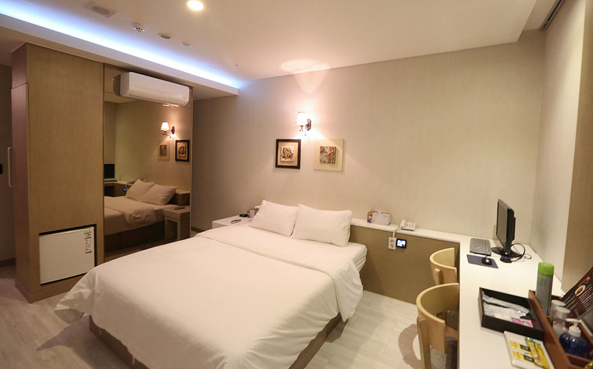 Bucheon Hotel Екстериор снимка