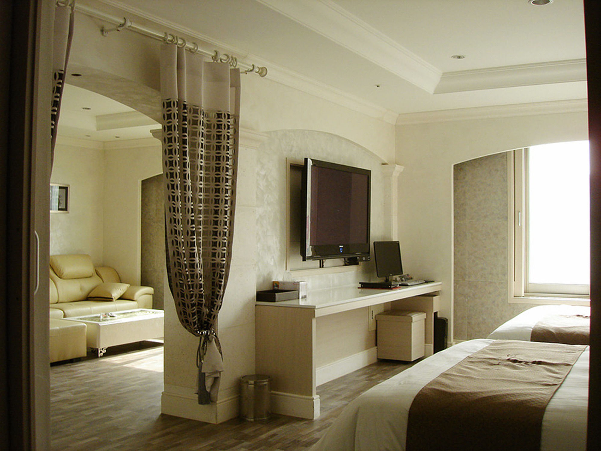 Bucheon Hotel Екстериор снимка